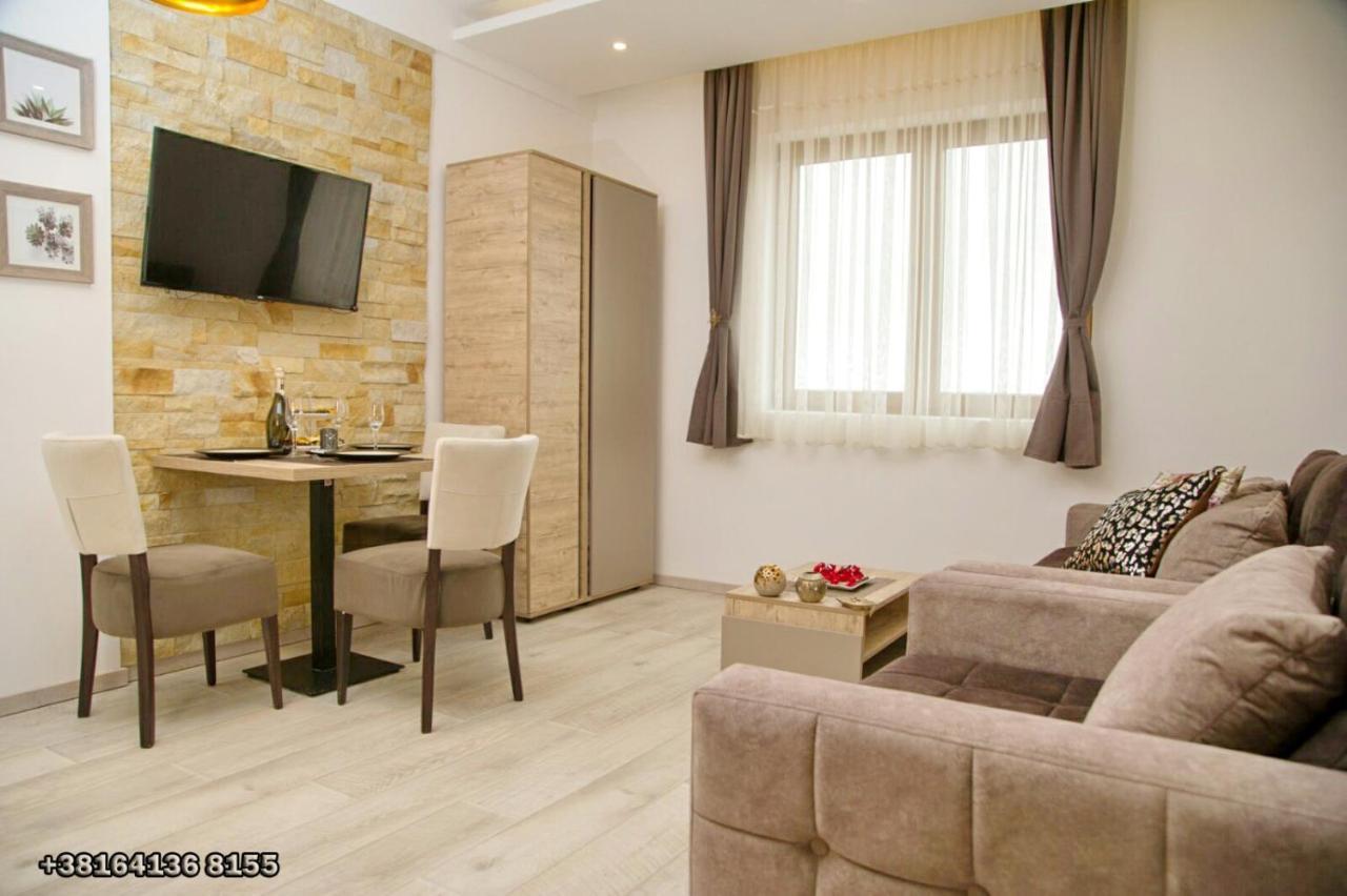 Kophill L36 Milmari Apartment โคเปานิก ภายนอก รูปภาพ