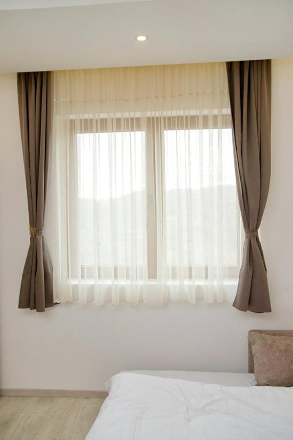 Kophill L36 Milmari Apartment โคเปานิก ภายนอก รูปภาพ