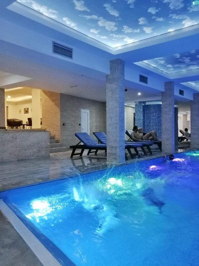 Kophill L36 Milmari Apartment โคเปานิก ภายนอก รูปภาพ