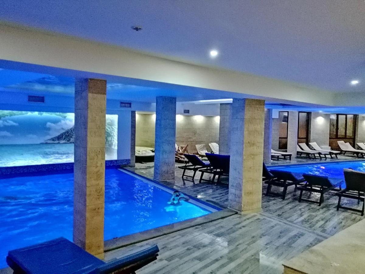 Kophill L36 Milmari Apartment โคเปานิก ภายนอก รูปภาพ