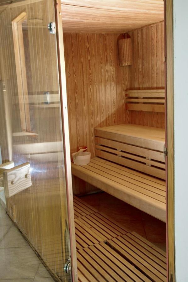 Kophill L36 Milmari Apartment โคเปานิก ภายนอก รูปภาพ