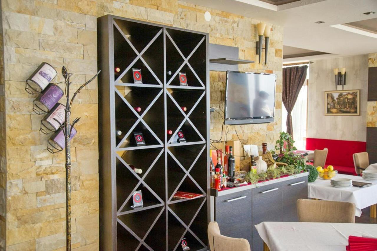Kophill L36 Milmari Apartment โคเปานิก ภายนอก รูปภาพ